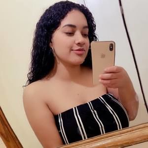 Meet your Posher, Danexa